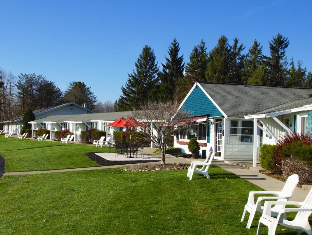 سكانيتيليس Birds Nest Motel المظهر الخارجي الصورة